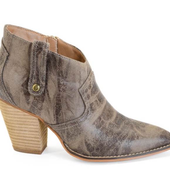 Corky Boots in Taupe - Picture 2 of 2